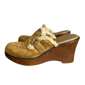 Lower East Side Y2K Tan Faux Suede Sherpa Lined Wedge Mule Shoes Size 7.5